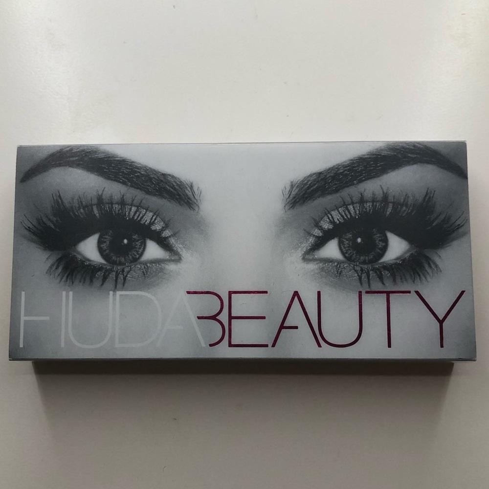 5 for$20!! Huda Beauty Falsies